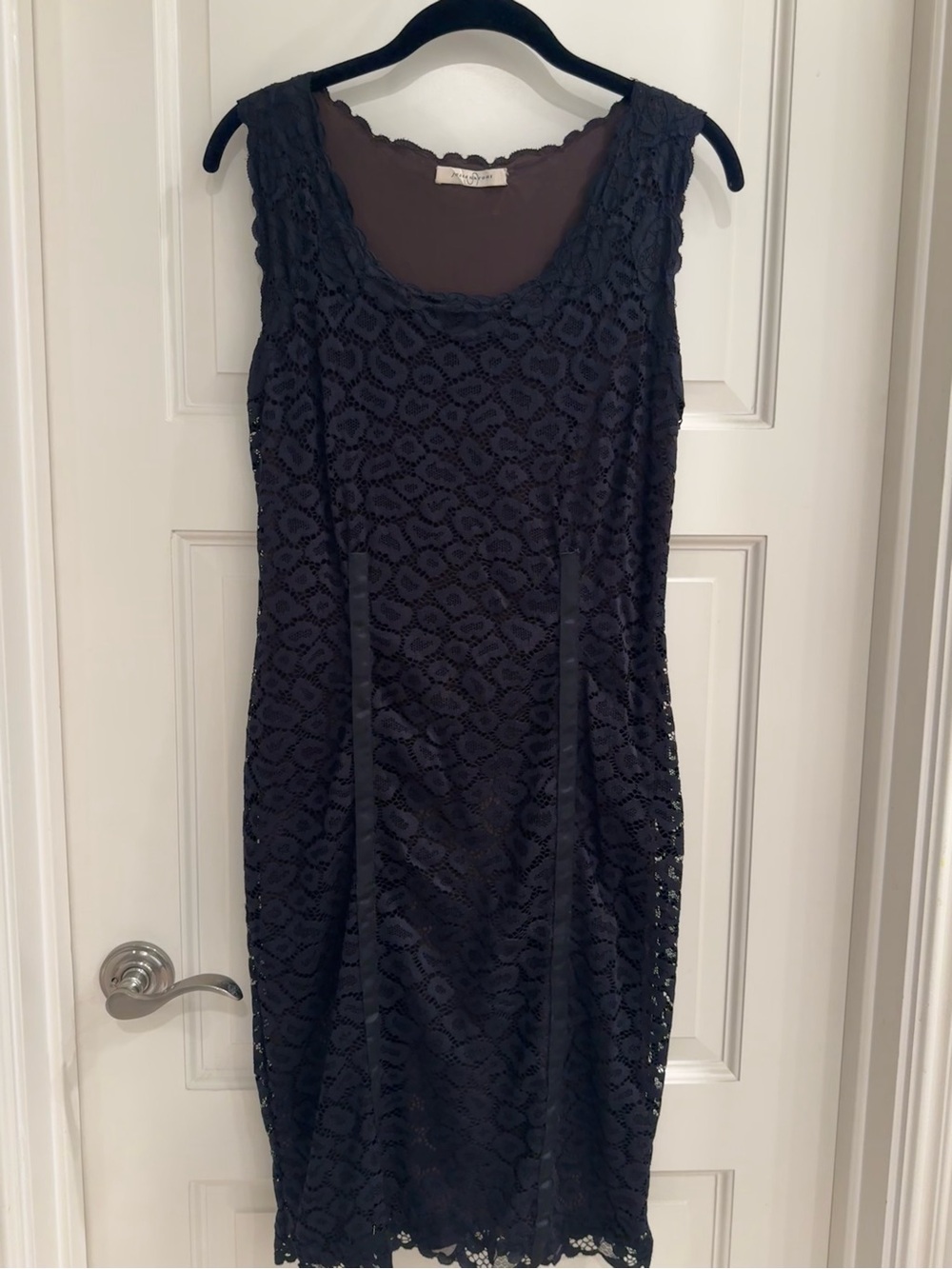 Josie Natori Navy Sleeveless Lace-Overlay Midi Dress